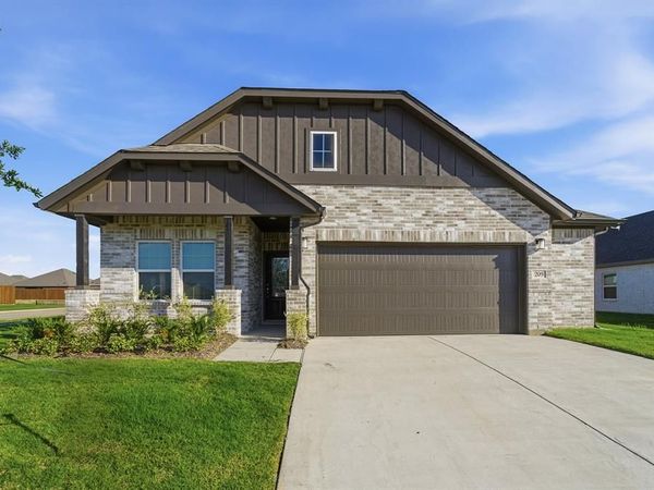 209 Charismatic Road, Waxahachie, TX 75165