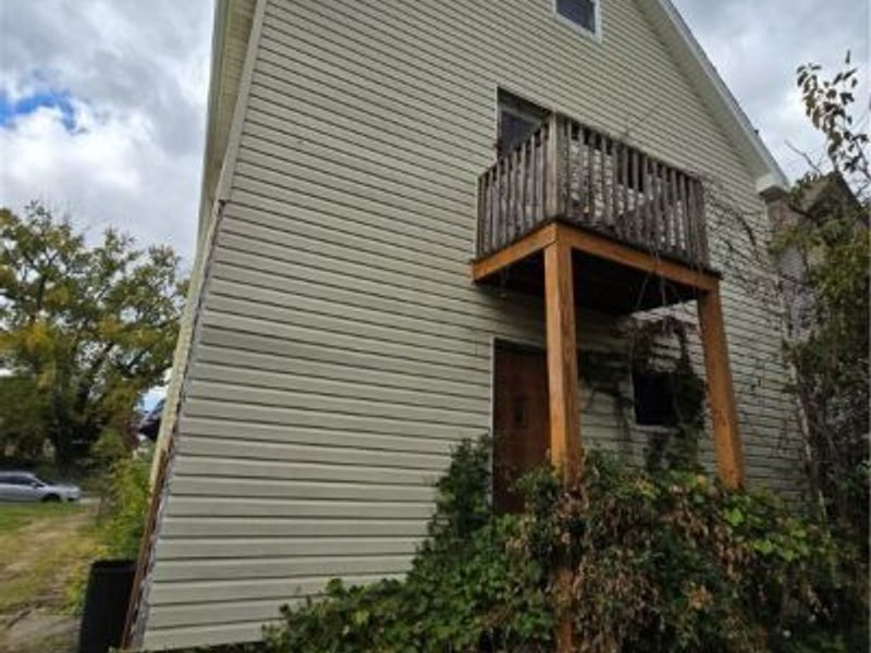 853 E 128th Street, Cleveland, OH 44108 Photo 3