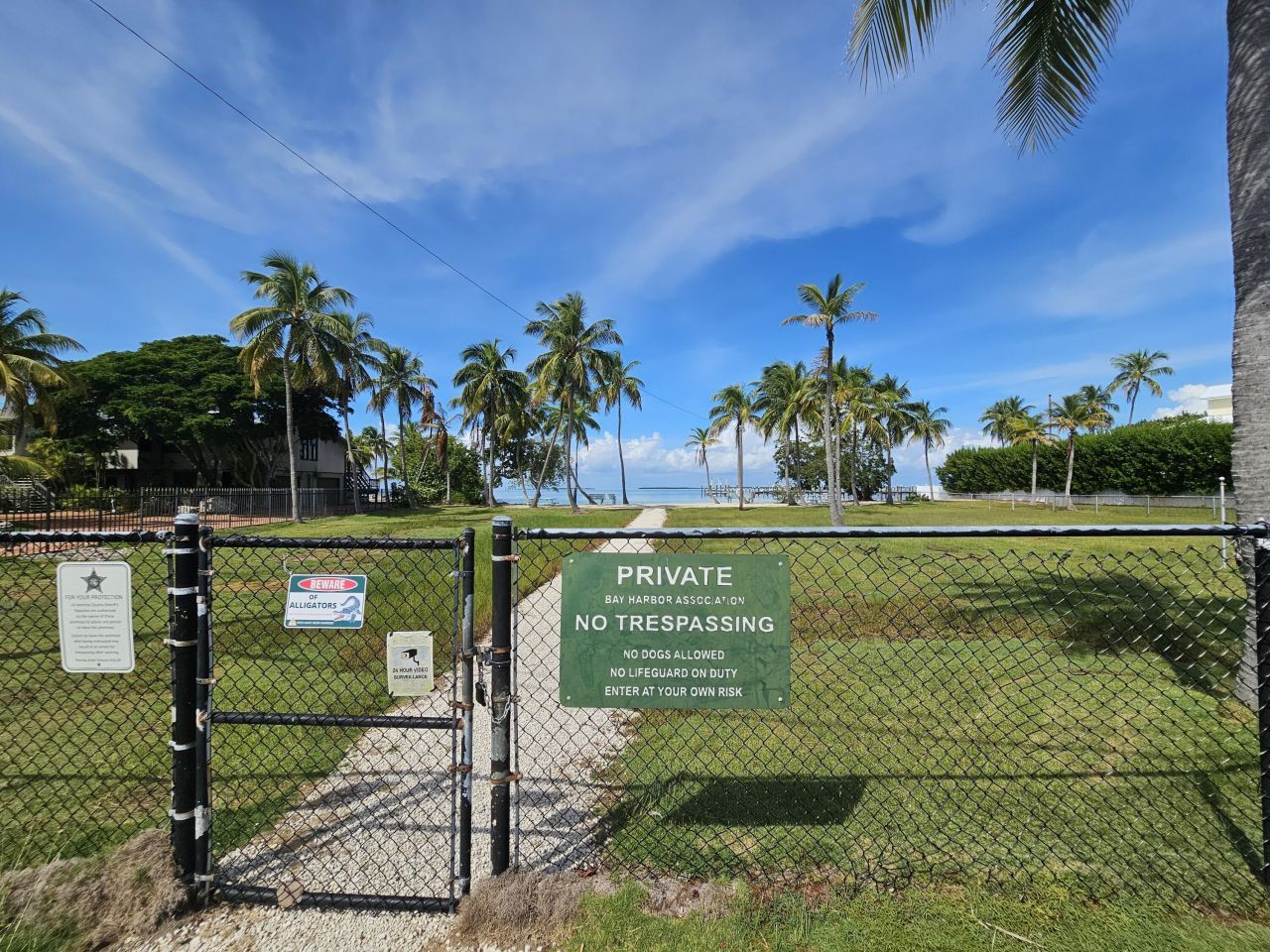 134 S Bay Harbor Drive, Key Largo, FL 33037 Photo