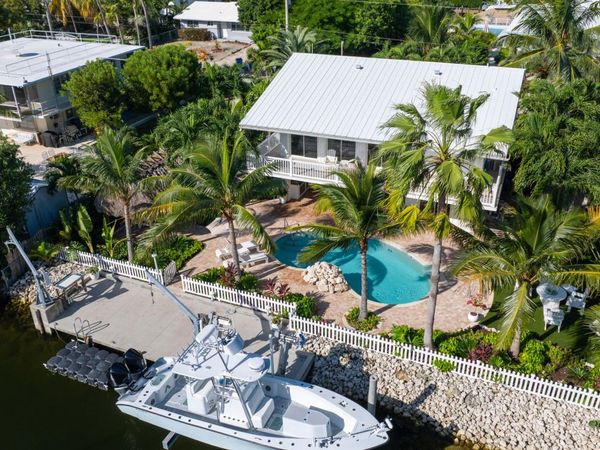 240 Mohawk Street, Tavernier, FL 33070