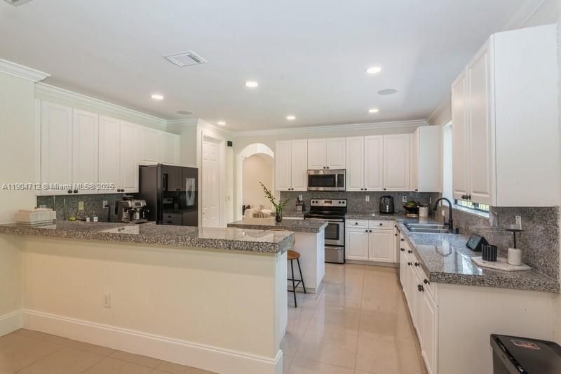 18704 SW 76th Ct, Cutler Bay, FL 33157 Photo