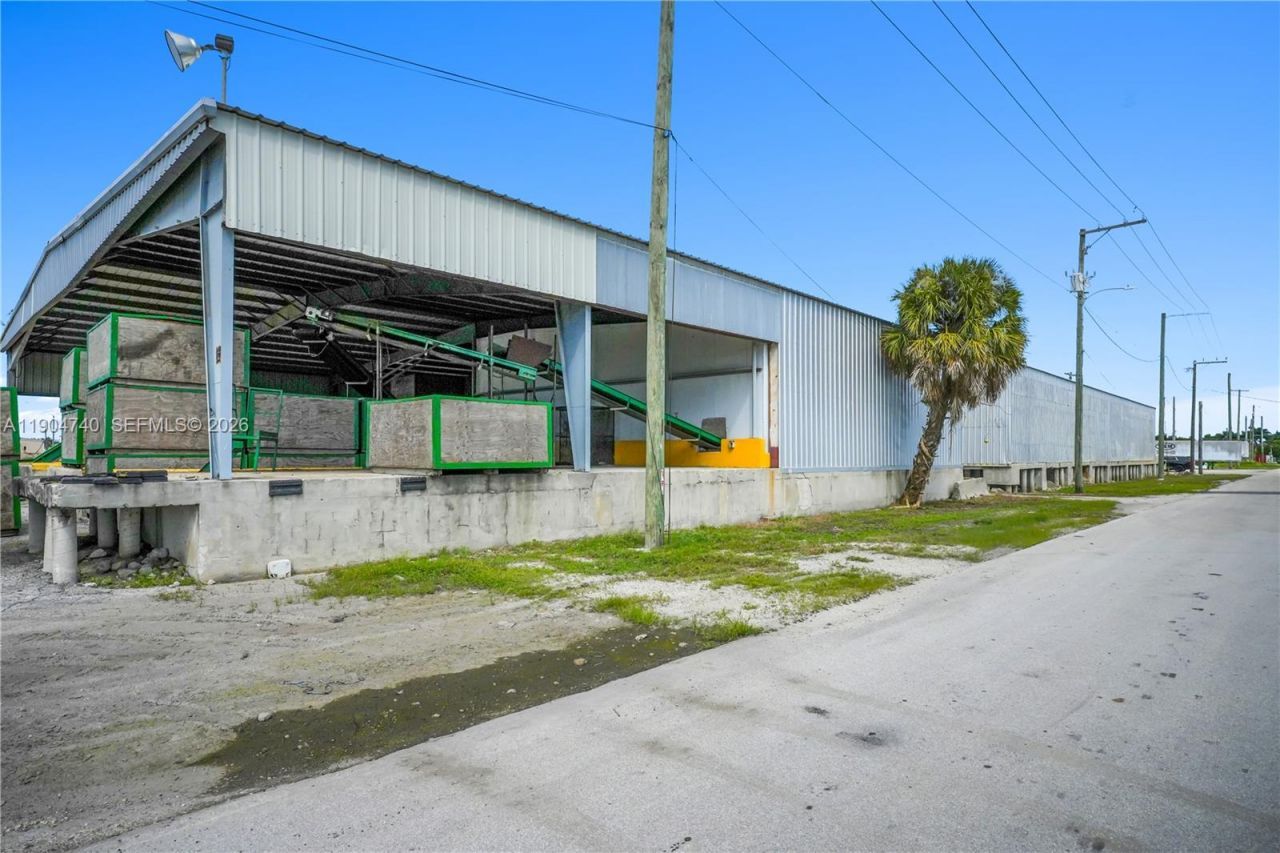 901 NW 9th St, Belle Glade, FL 33430 Photo