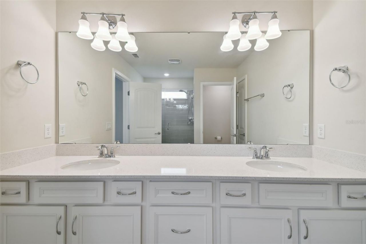 10050 Brown Burrow Street, Orlando, FL 32829 Photo