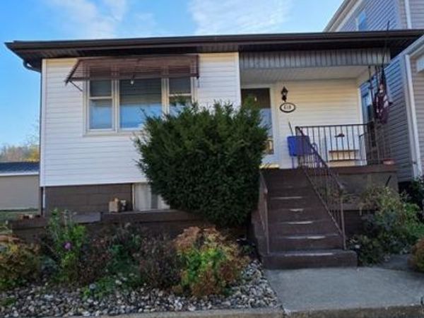 610 Lincoln Street, McMechen, WV 26040
