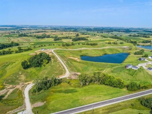 Lot 20 Fox Drive, Williamsburg, IA 52361