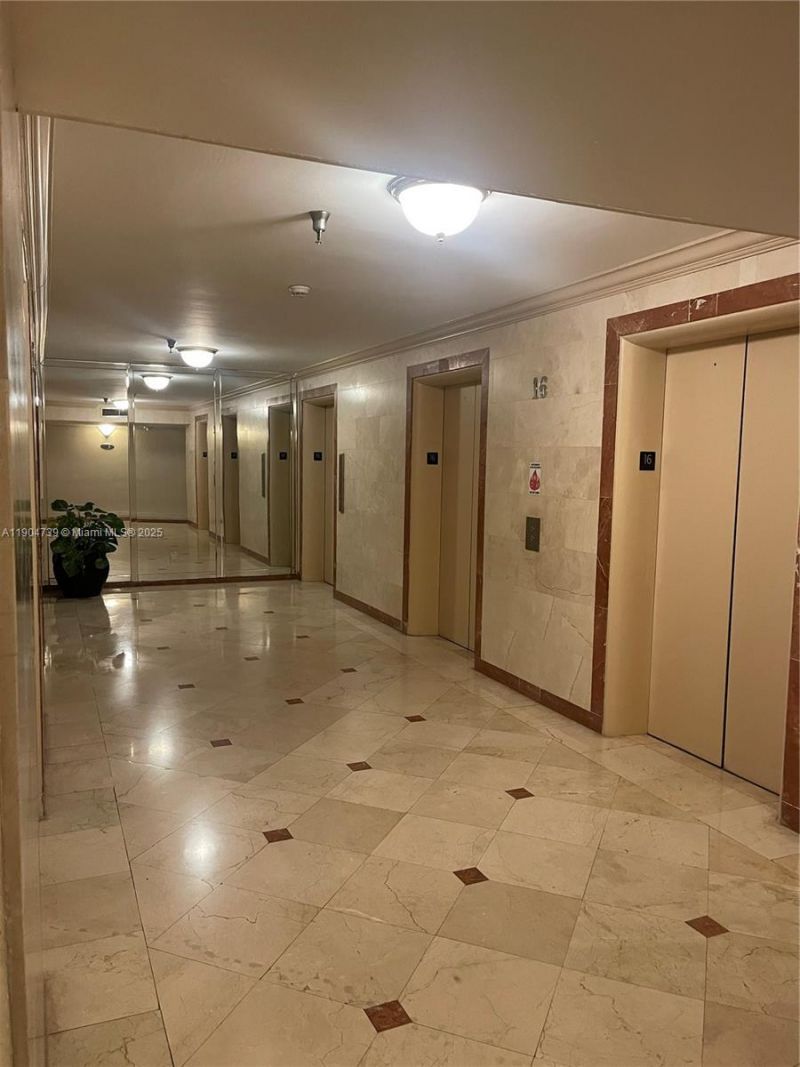 100 Lincoln Rd, Unit 1626, Miami Beach, FL 33139 Photo