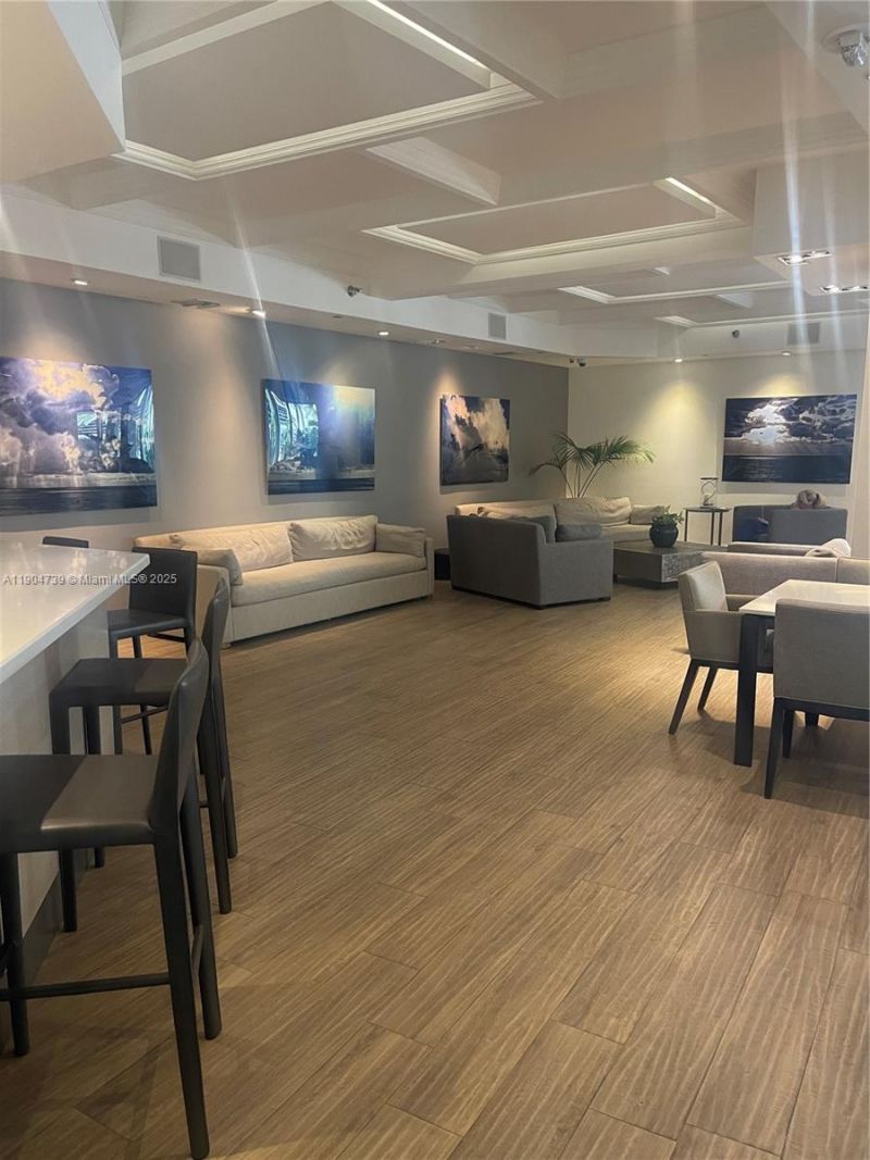 100 Lincoln Rd, Unit 1626, Miami Beach, FL 33139 Photo