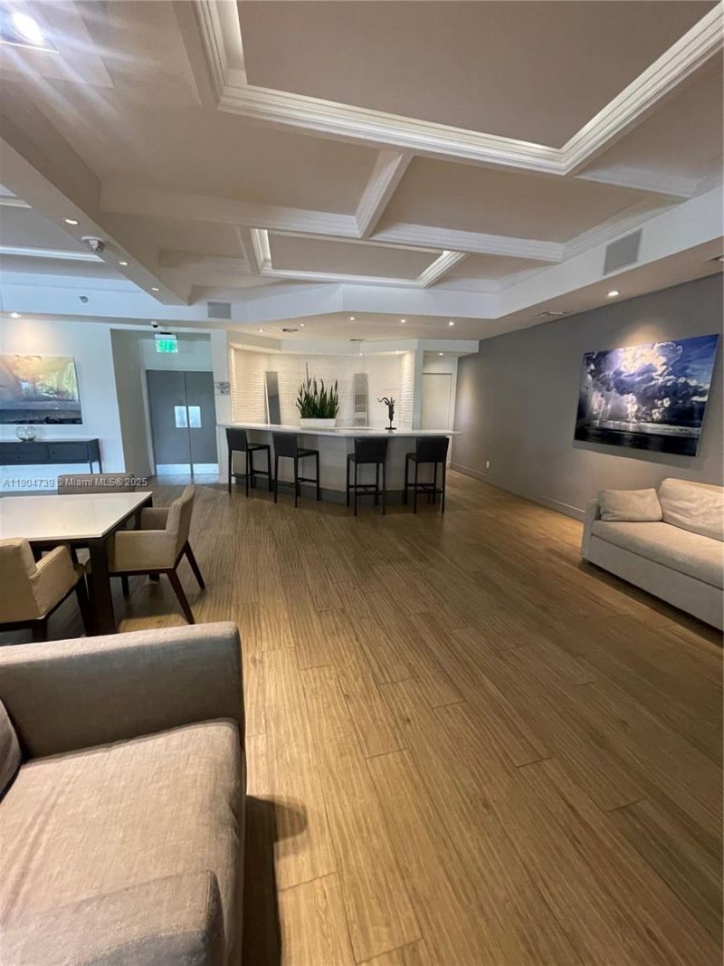 100 Lincoln Rd, Unit 1626, Miami Beach, FL 33139 Photo