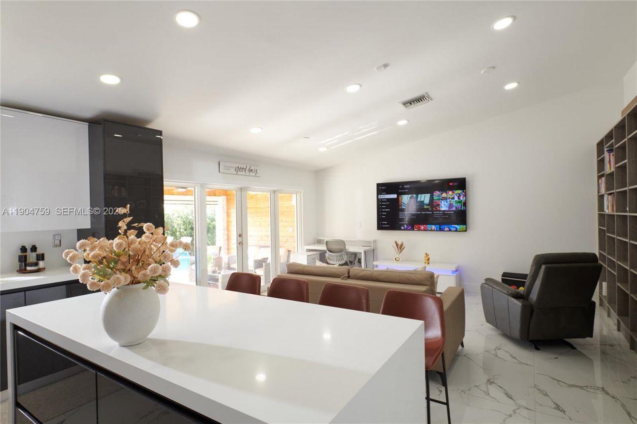 2980 SW 141st Ct, Miami, FL 33175 Photo