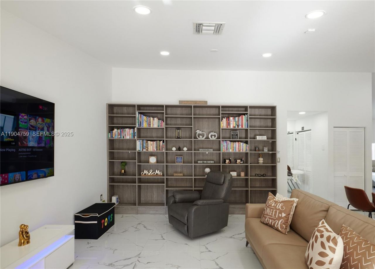 2980 SW 141st Ct, Miami, FL 33175 Photo