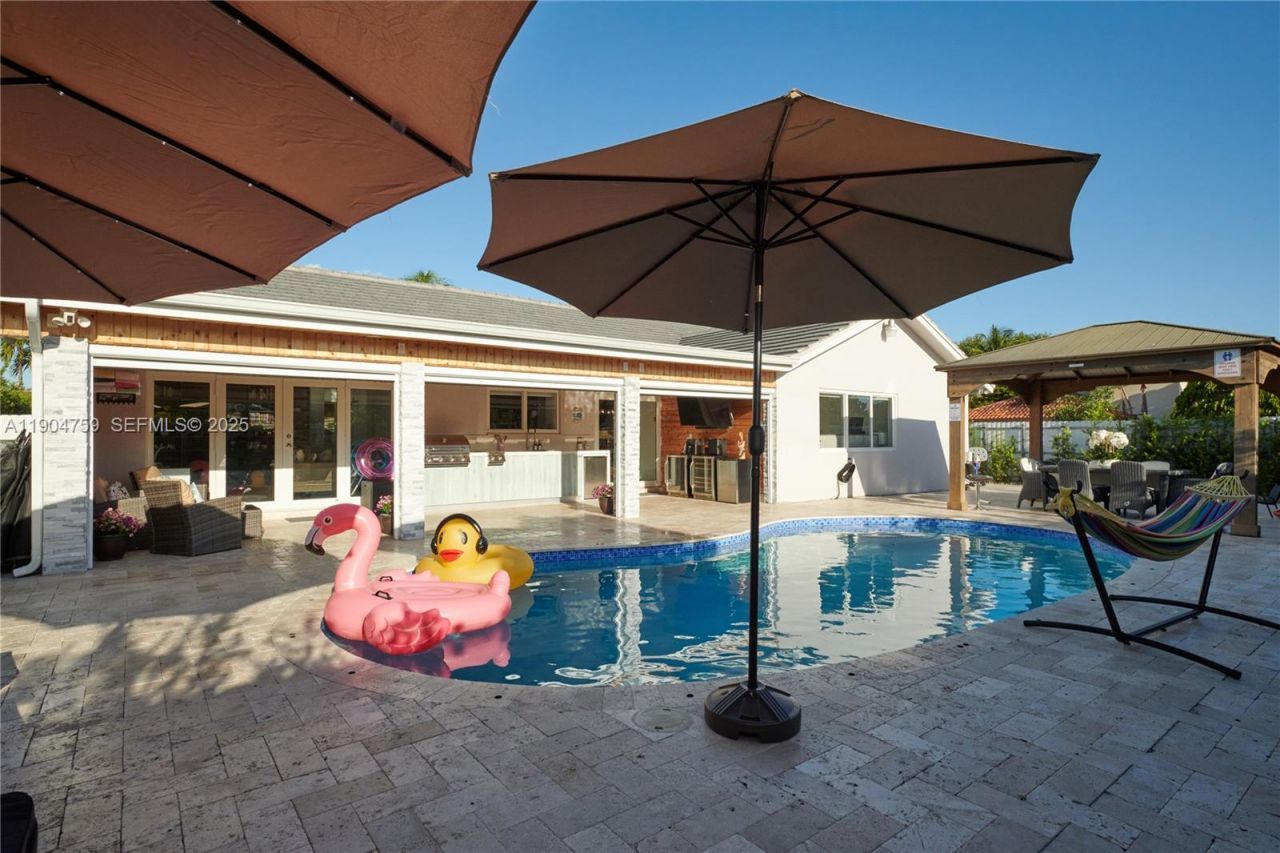 2980 SW 141st Ct, Miami, FL 33175 Photo