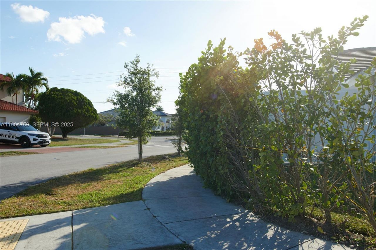 2980 SW 141st Ct, Miami, FL 33175 Photo