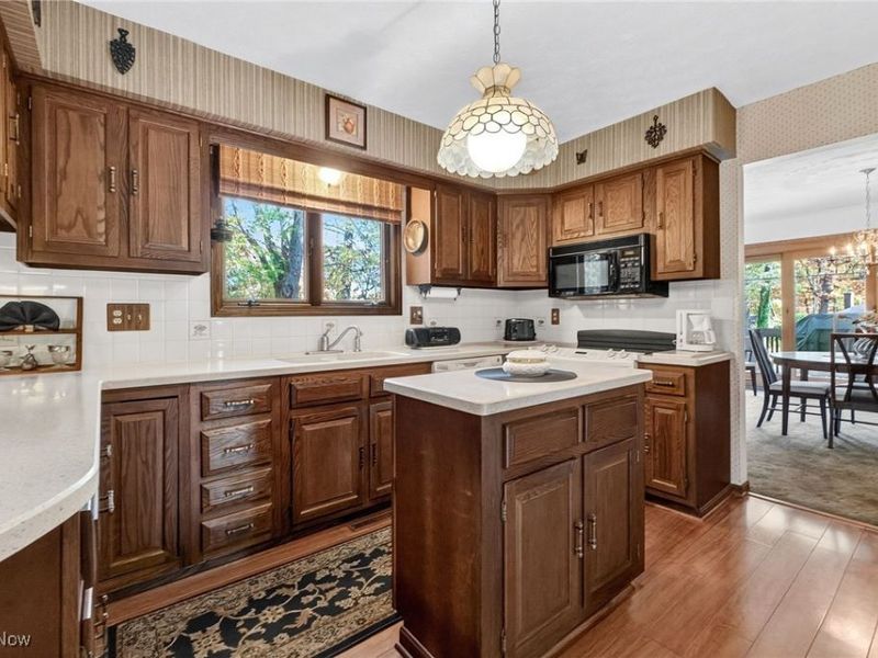 1585 Kent Street, Kent, OH 44240 Photo 13