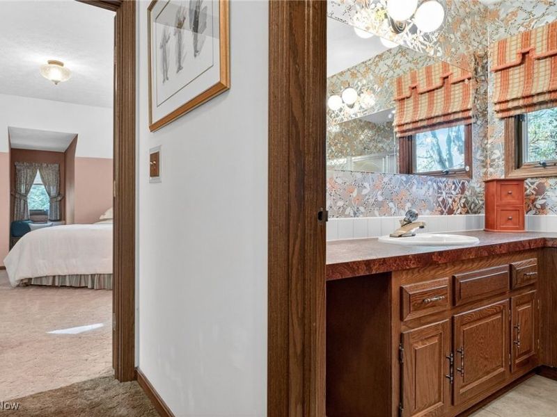 1585 Kent Street, Kent, OH 44240 Photo 28