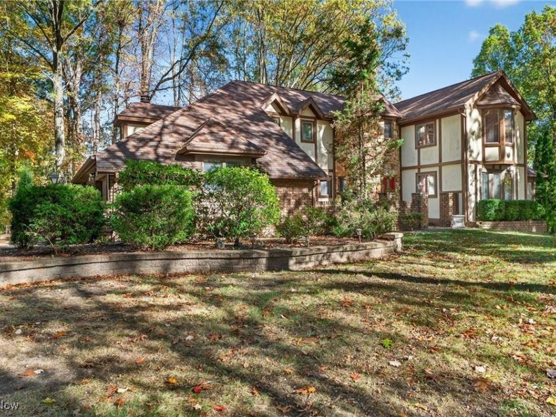 1585 Kent Street, Kent, OH 44240 Photo 3