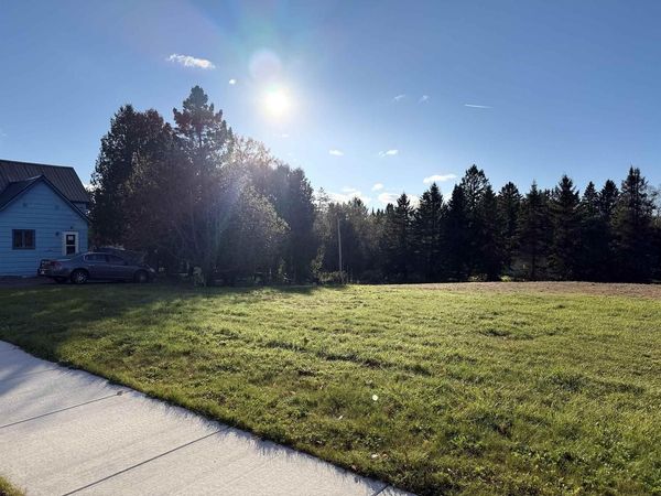 000 Main St S, Mellen, WI 54546