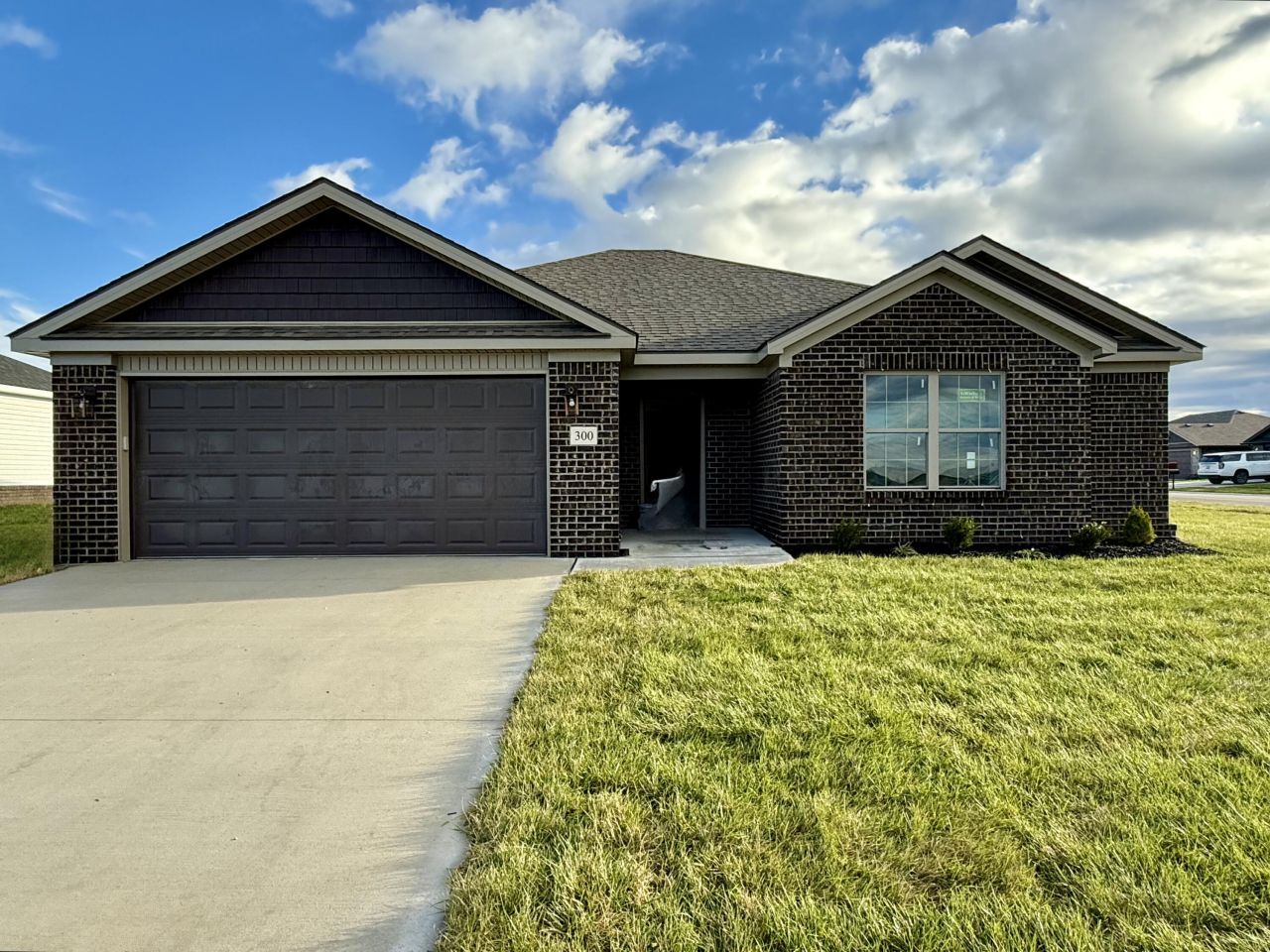 300 Whitley Way, Berea, KY 40403 Main Photo