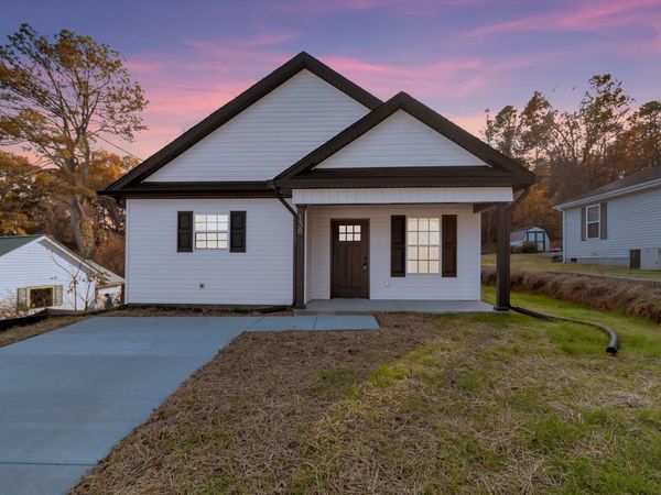 138 Greentop St, Hartsville, TN 37074