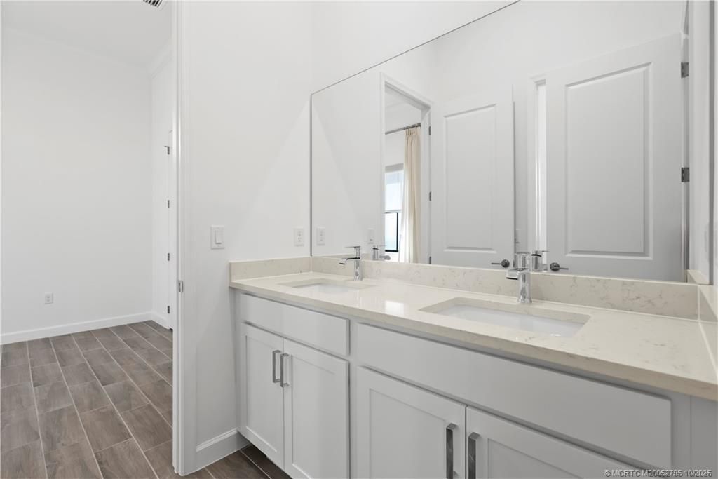 369 SE Fascino Circle, Port Saint Lucie, FL 34984 Photo