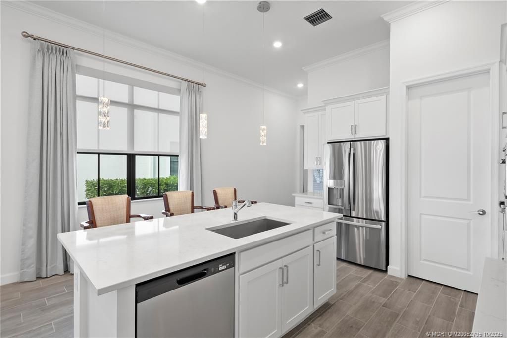 369 SE Fascino Circle, Port Saint Lucie, FL 34984 Photo