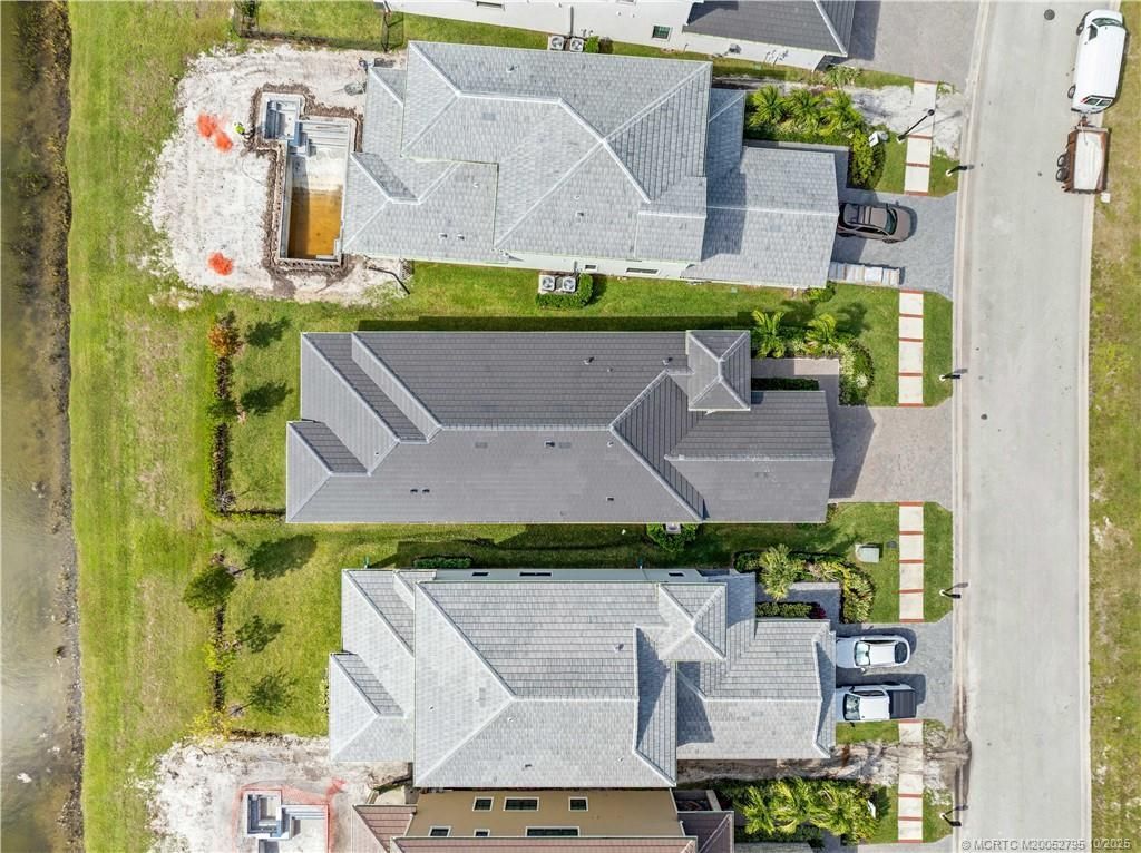 369 SE Fascino Circle, Port Saint Lucie, FL 34984 Photo