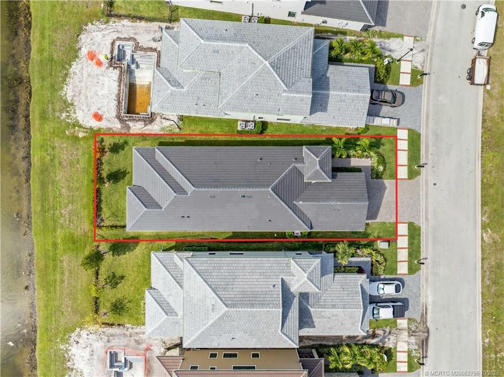 369 SE Fascino Circle, Port Saint Lucie, FL 34984 Photo