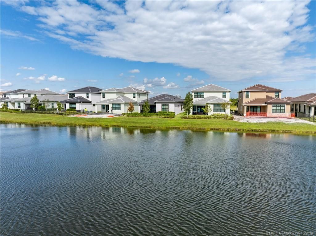 369 SE Fascino Circle, Port Saint Lucie, FL 34984 Photo