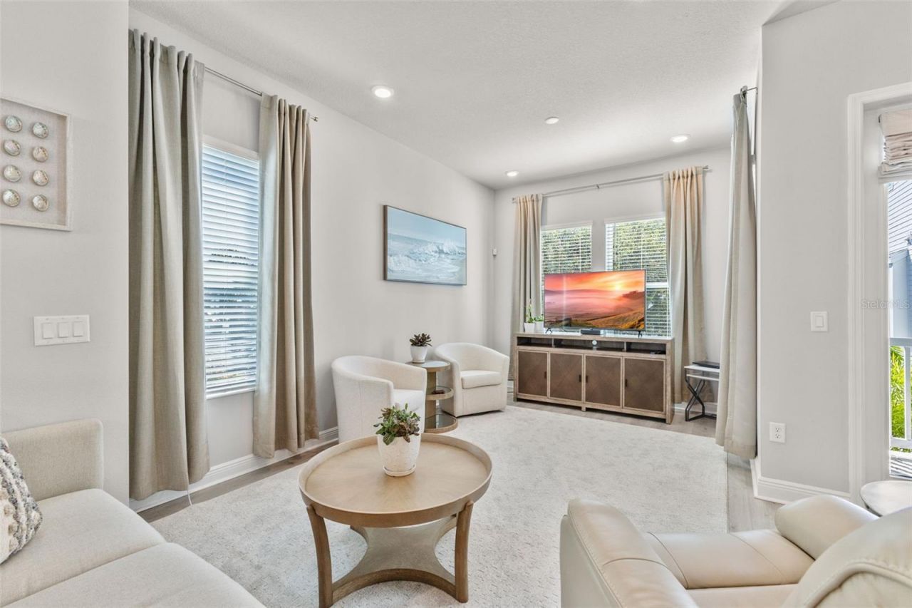 2467 Mangum Court, Sarasota, FL 34237 Photo