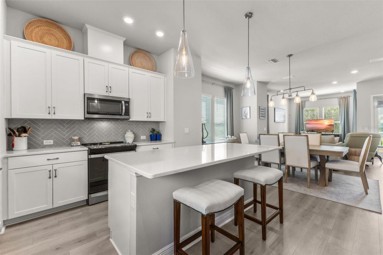 2467 Mangum Court, Sarasota, FL 34237 Photo