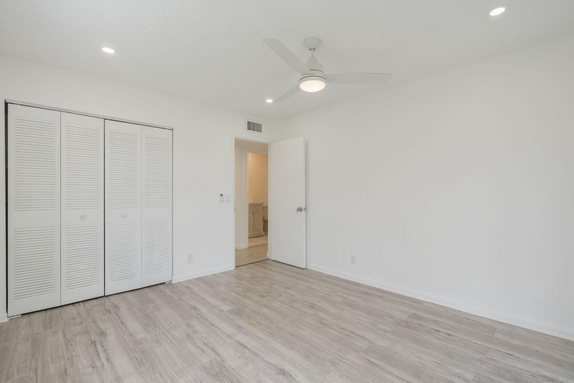 902 Normandy, Unit S, Delray Beach, FL 33484 Photo