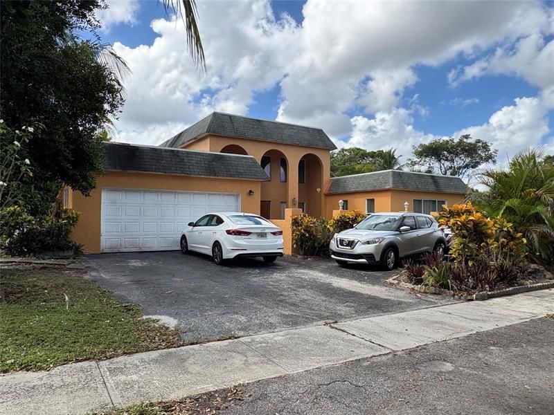 1091 NW 78th Terrace, Plantation, FL 33322 Photo