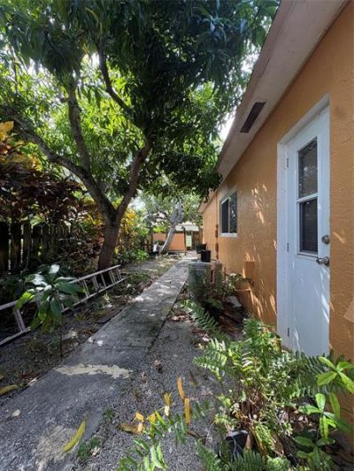 1091 NW 78th Terrace, Plantation, FL 33322 Photo