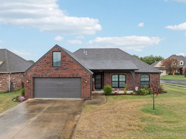 12327 E 69th Street North, Owasso, OK 74055