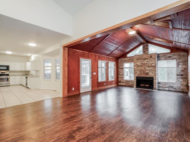 8697 Kingsley Drive, Reynoldsburg, OH 43068 Photo 8