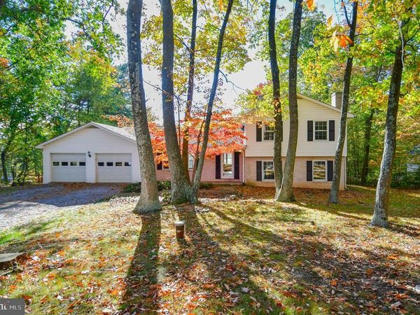 8008 DUSTIN DRIVE, FREDERICK, MD 21701