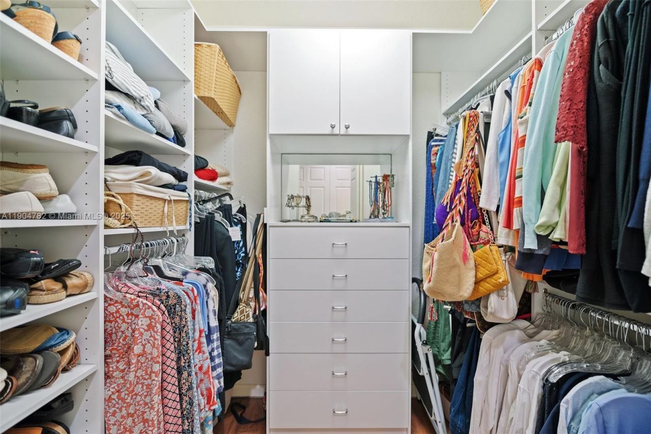 1634 Passion Vine Cir, Unit 31-2, Weston, FL 33326 Photo