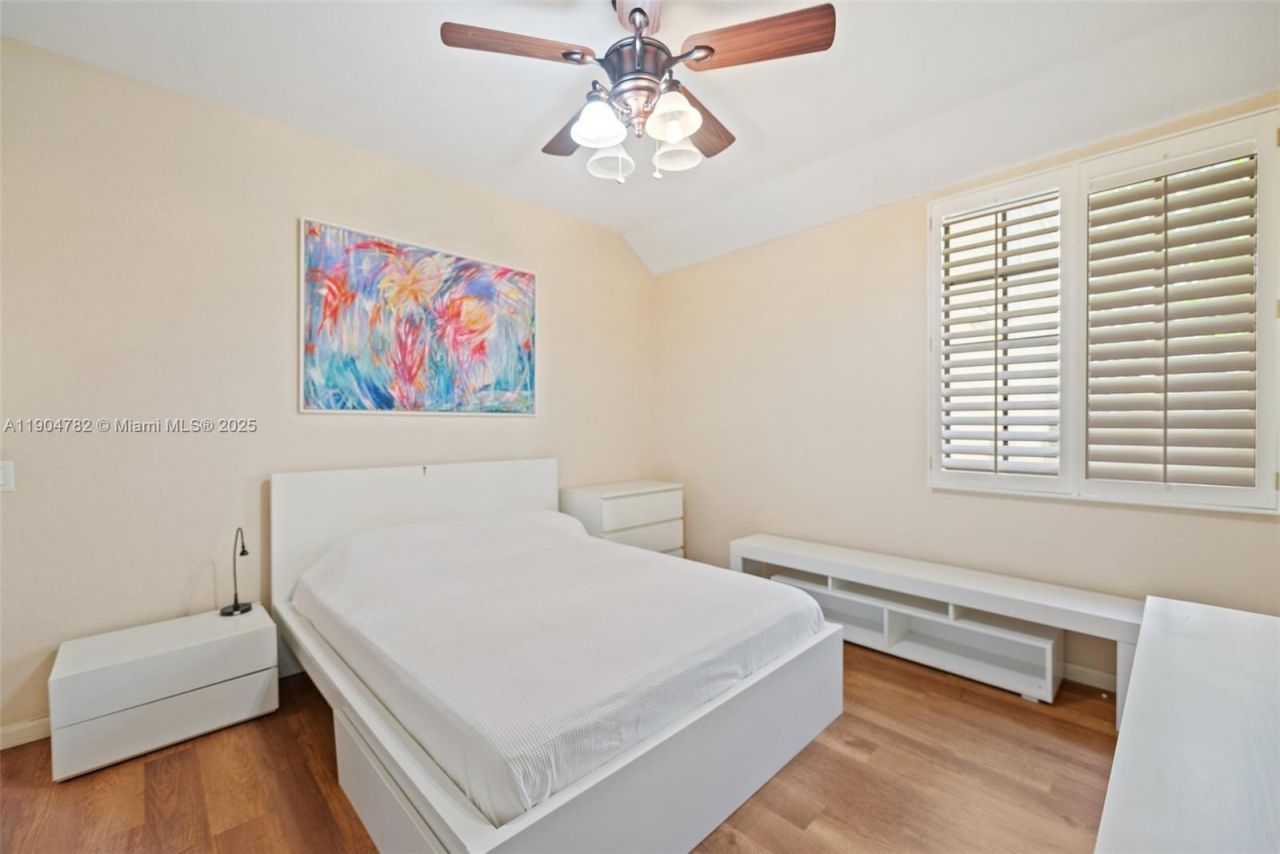 1634 Passion Vine Cir, Unit 31-2, Weston, FL 33326 Photo