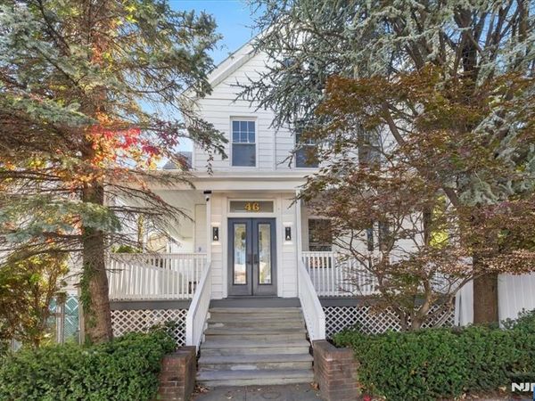 46 Garden Place, EDGEWATER, NJ 07020