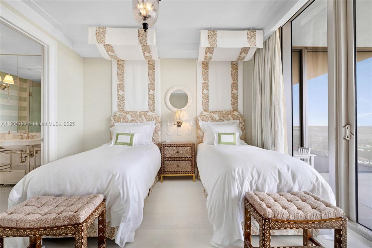 9705 Collins Ave, Unit 2102N, Bal Harbour, FL 33154 Photo