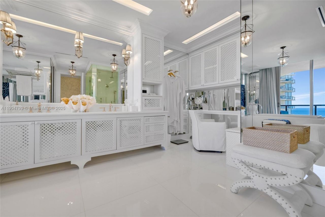 9705 Collins Ave, Unit 2102N, Bal Harbour, FL 33154 Photo