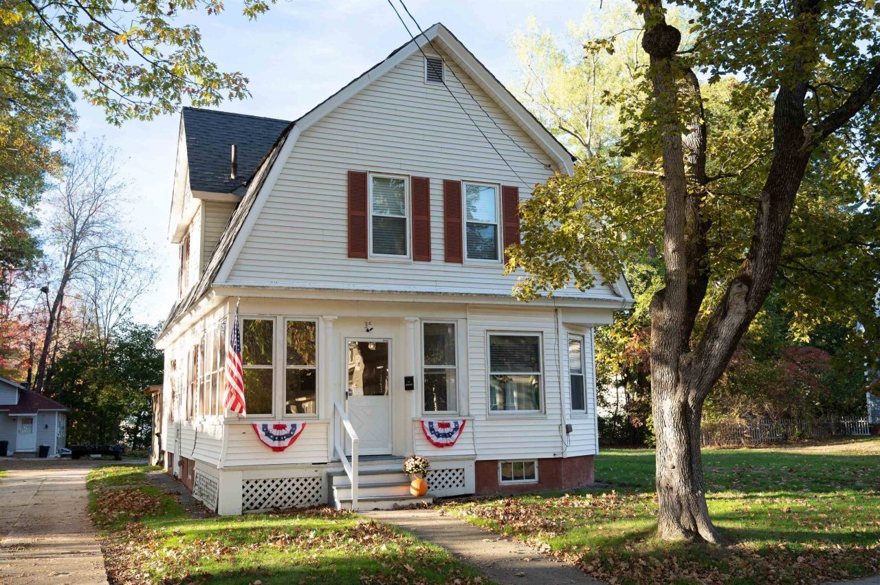 35 Woodland Street, Claremont, NH 03743 Main Photo