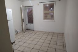 307 Flagg St. photo 4