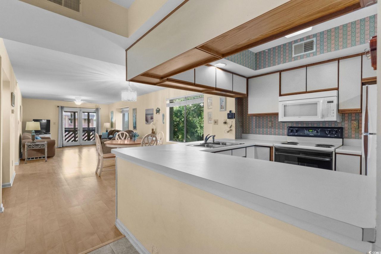 223 Maison Dr. Photo 4