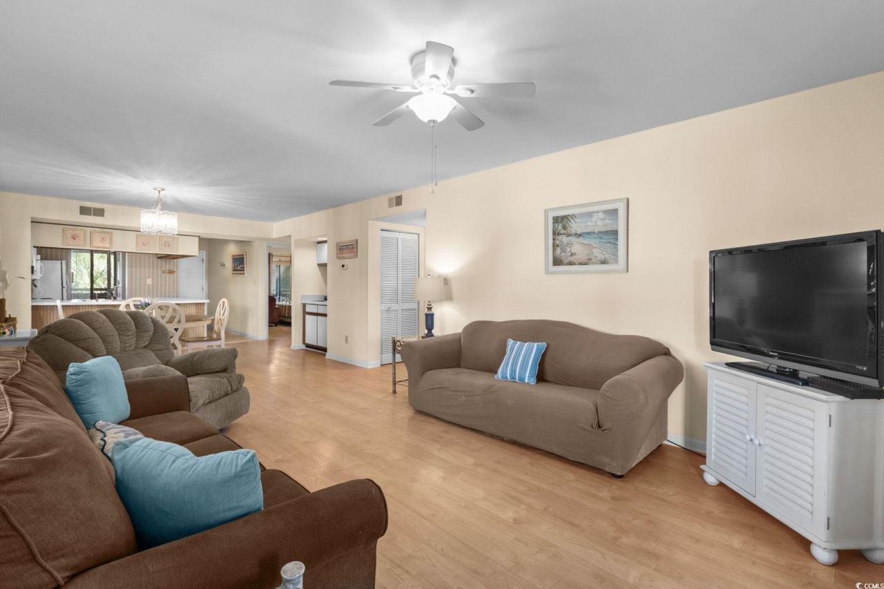 223 Maison Dr. Photo 8