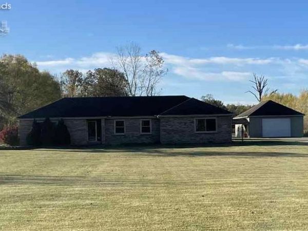 20240 W Portage River South Road, Woodville, OH 43469