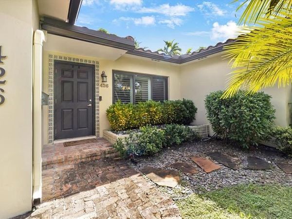 426 NE 8th Ave, Fort Lauderdale, FL 33301