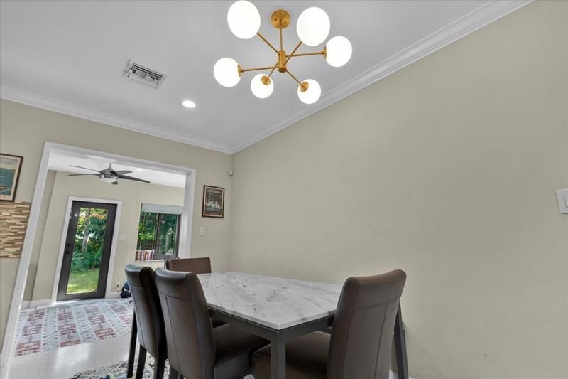 426 NE 8th Avenue, Fort Lauderdale, FL 33301 Photo