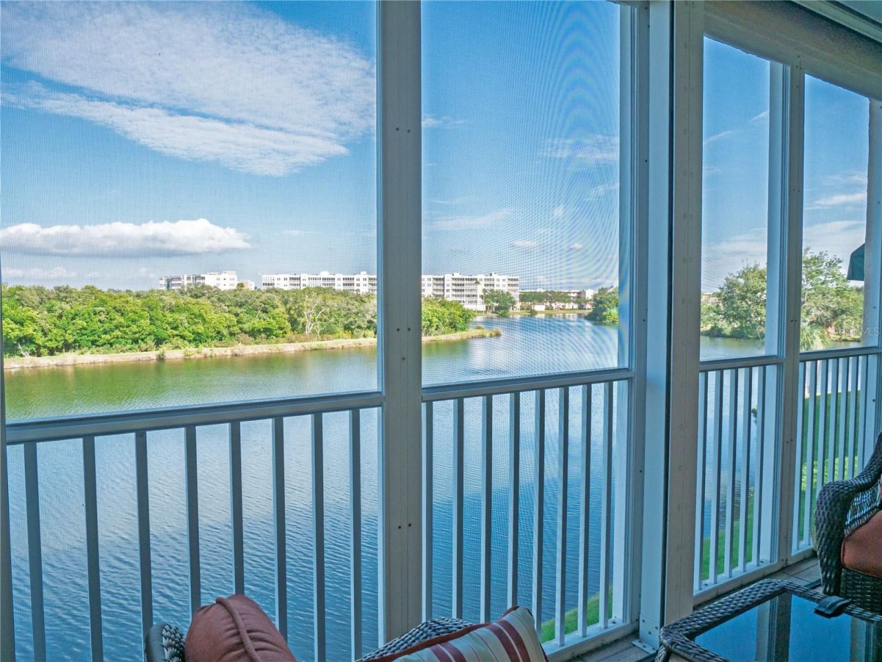 6401 99th Way N, Unit 15C, Saint Petersburg, FL 33708 Main Photo