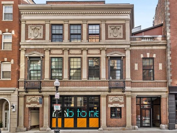 133 Salem St, Boston, MA 02113