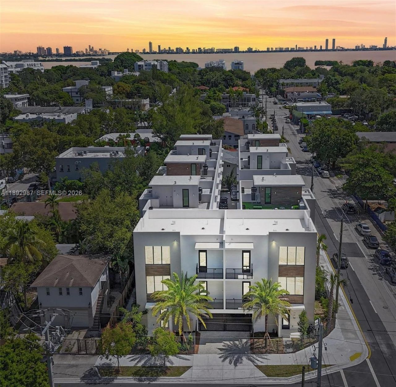 527 NE 61st St, Miami, FL 33137 Photo